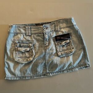 Z. CAVARICCI double front pockets light denim jean mini skirt woman’s 7 juniors